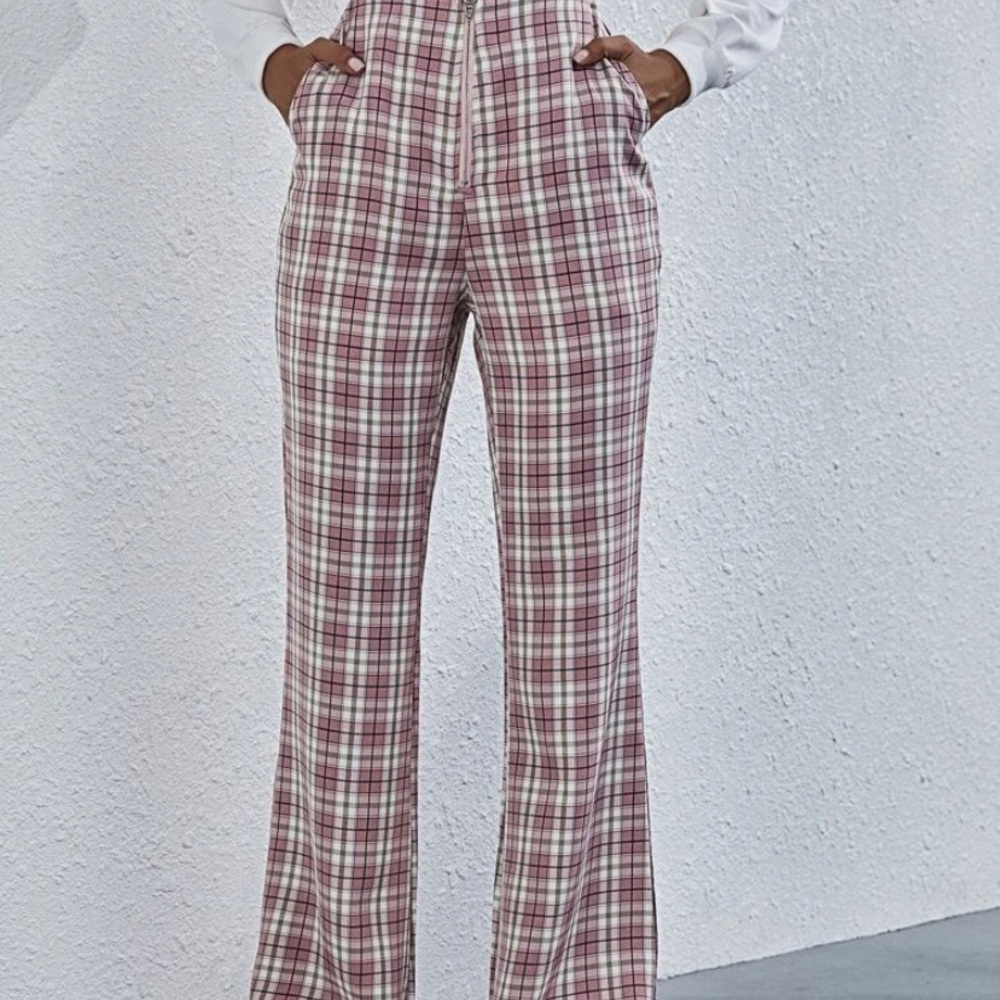 slightly flared leg pants with zipper